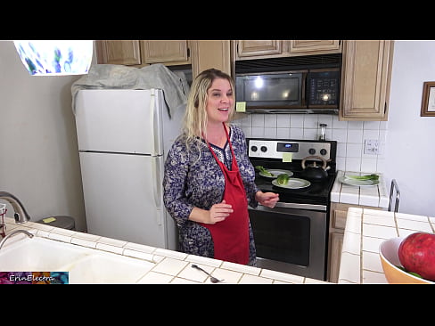 ❤️ Stepmom Mëllech him an der Kichen virun sengem Datum ❤️ Just Porno op Porno lb.bencoineth.top ﹏