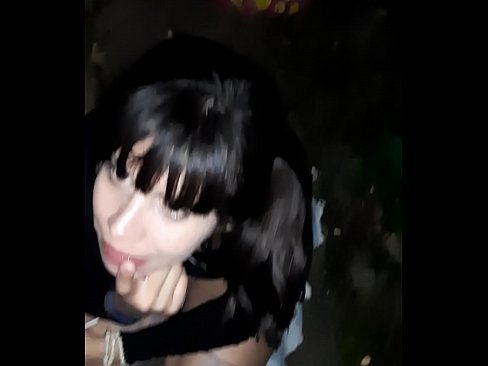❤️ Op der Strooss geschwollen Penis am Austausch fir Séissegkeeten ❤️ Just Porno op Porno lb.bencoineth.top ﹏